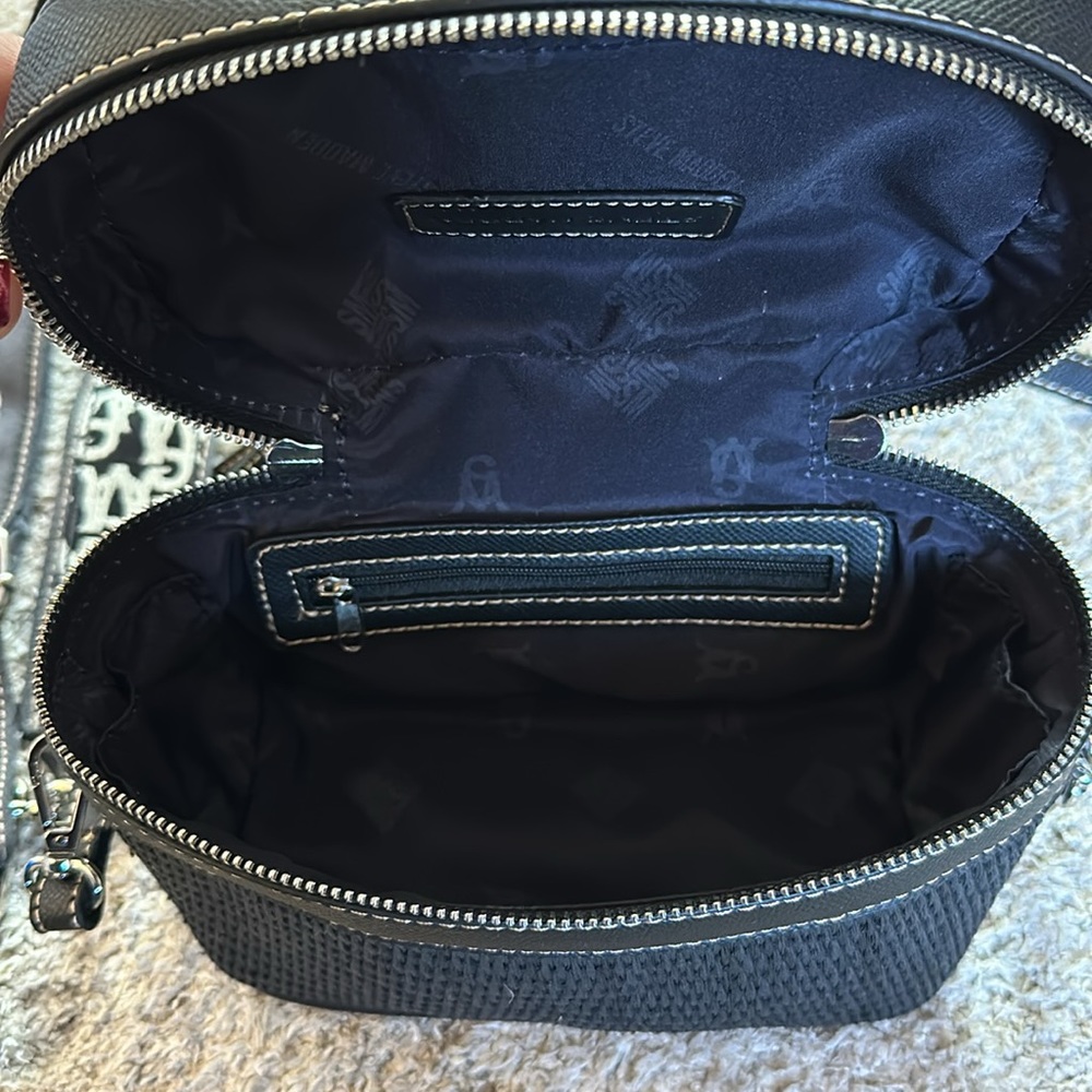 Steve Madden Straw and Leather Bag with 2 Straps - Picture 3 of 4